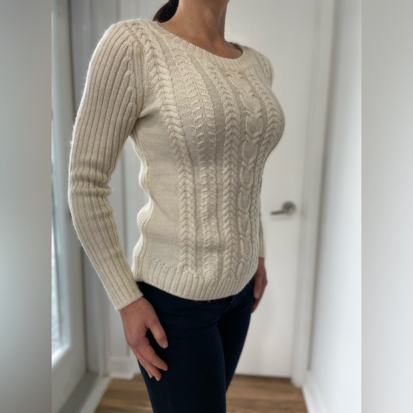 Anne Klein knit wool blouse size small - Picture 3 of 4